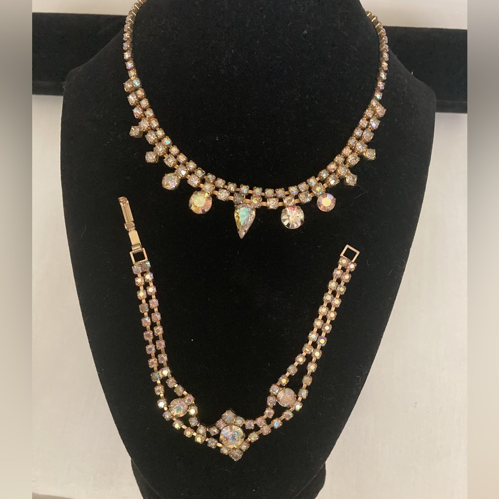 VINTAGE RHINESTONE NECKLACE AND BRACELET SET